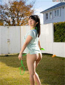 杨思梅-被窝影院